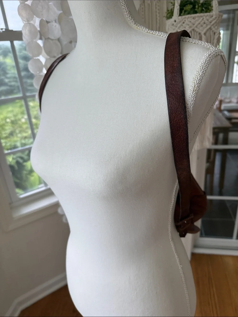 Vintage Brown Leather Drawstring Backpack - Picture 9 of 16